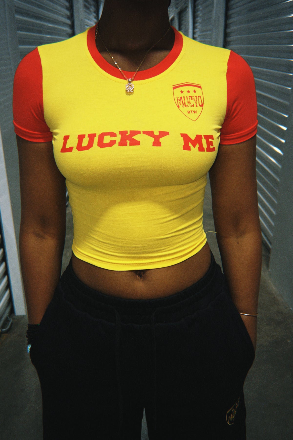 MUCYO GIRLS YELLOW BABY TEE